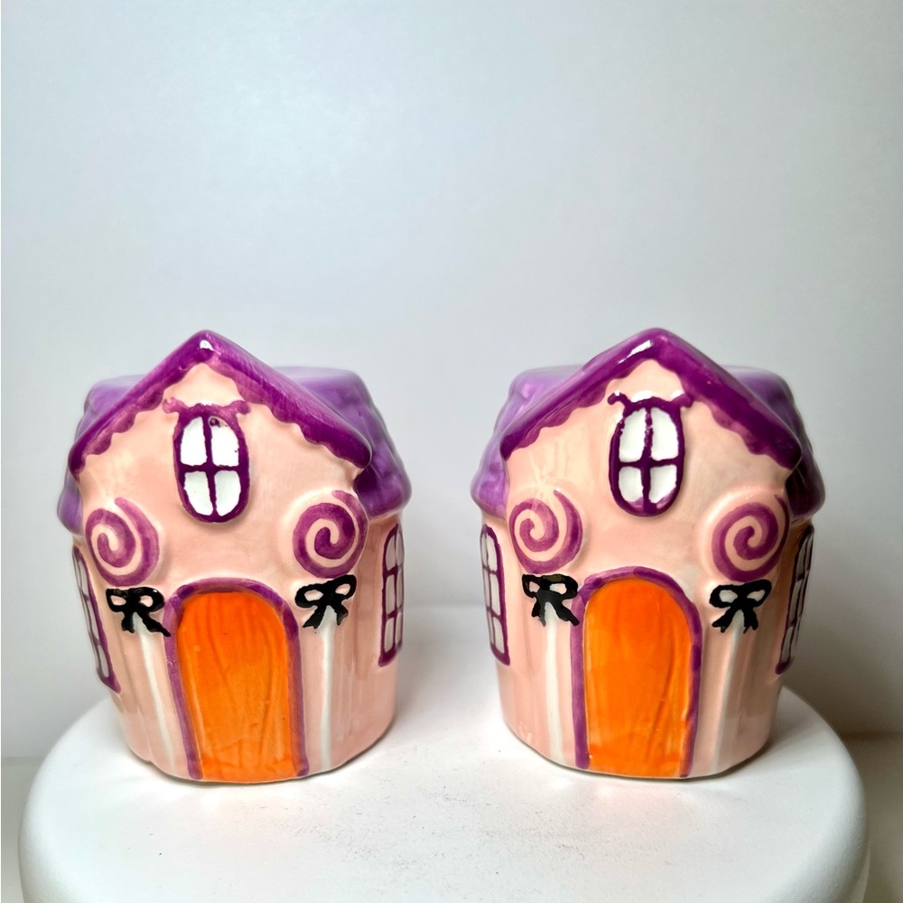 Halloween Pink & Purple Haunted House Salt & Pepper Shakers Gingerbread Style - Picture 8 of 9